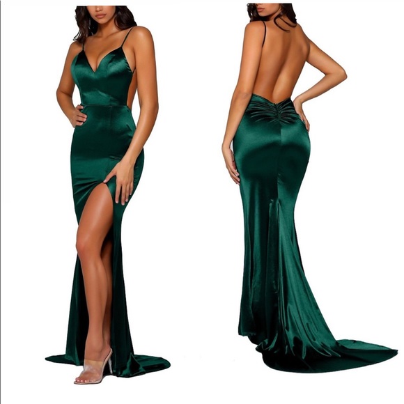 Portia and Scarlett gown in emerald green size 0-2 - Picture 3 of 10